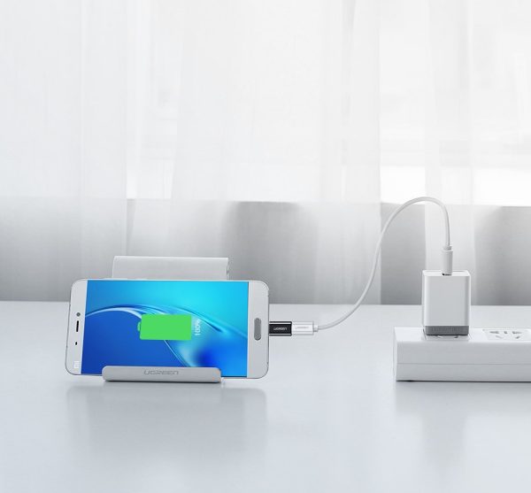 Micro USB uz USB-C adapteris — melns