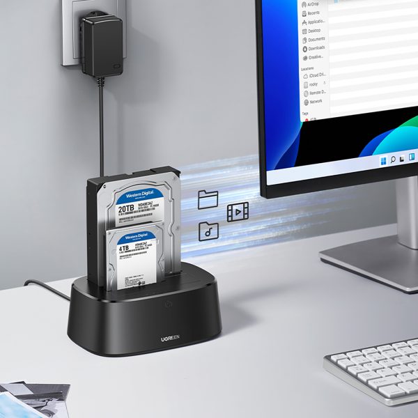 Dokstacija SATA 2.5'' 3.5'' SSD HHD diskdziņiem ar USB 3.0 ES barošanas bloku - melna