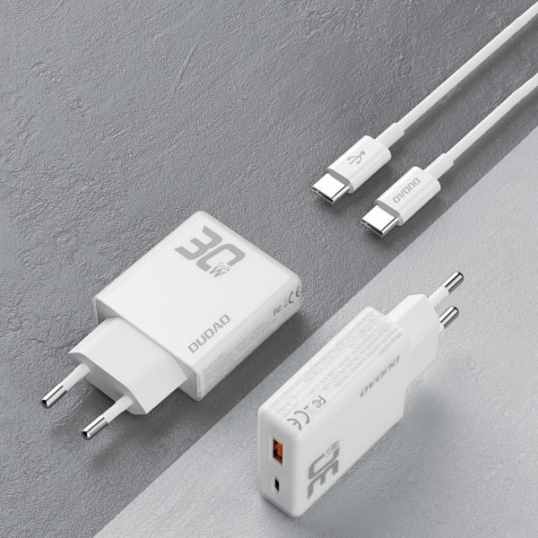 GaN 30W USB-A - USB-C sienas lādētājs ar USB-C kabeli - balts