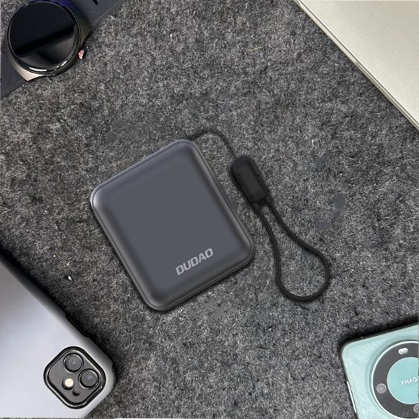 Powerbank K22+ 10000mAh ar piekaramo kabeli 22.5W USB-C - pelēks