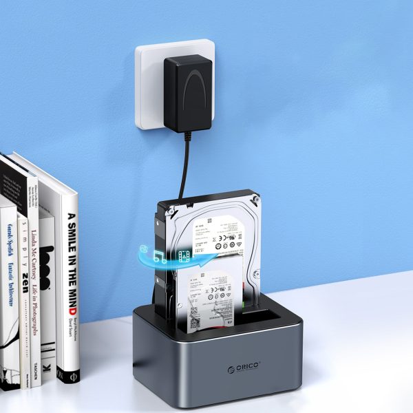 6626C3-C-V1 bezsaistes klonēšanas dokstacija 2 x 2,5 collu / 3,5 collu SATA HDD / SSD diskiem - pelēka