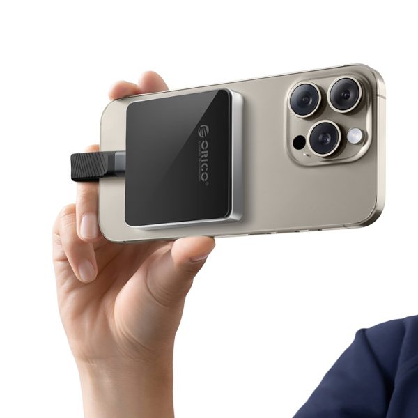 AP30-G2 M.2 NVME magnētiskais disku korpuss ar MagSafe USB-C — melns