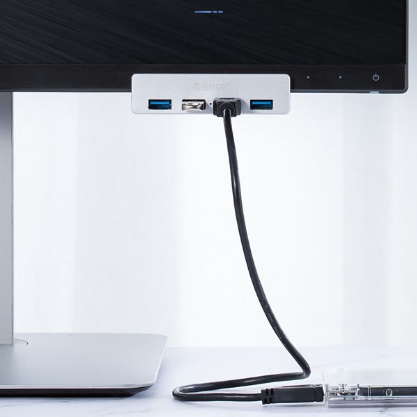 Sadalītājs MH4PU monitora galda skavai 4x USB-A - sudrabs