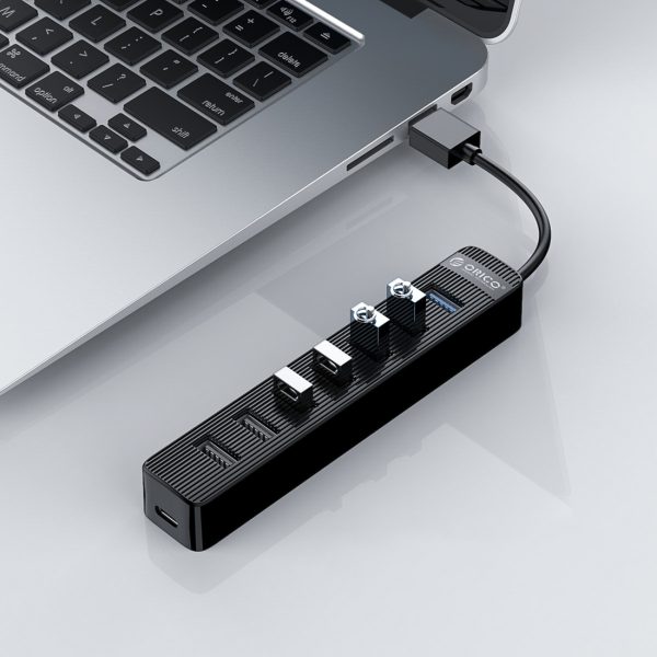 Sadalītājs TWU32-4A USB-A - USB-A USB-C 5V/3A - melns