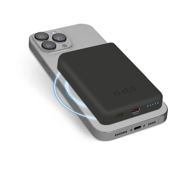 5000mAh bezvadu pārnēsājamais akumulators ar USB-C un MagSafe adapteriem - melns