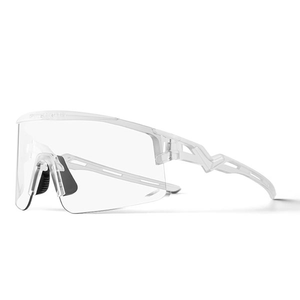 Fotohromas riteņbraukšanas brilles ar UV filtru un korektīvu ieliktni - baltas