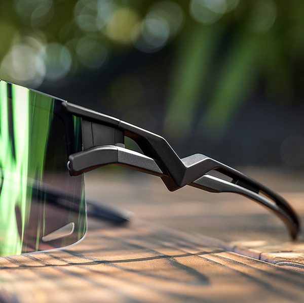 Fotohromas riteņbraukšanas brilles ar UV filtru un korektīvu ieliktni - caurspīdīgas, melnas
