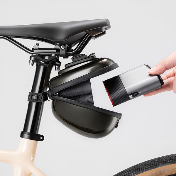 Stingra velosipēda soma, cieta apvalka sēdekļa soma, 0,4 l - melna