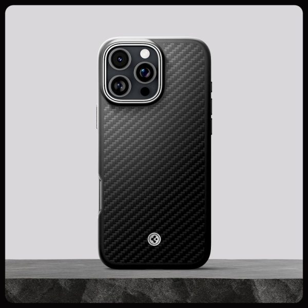 iPhone 16 Pro Max Enzo Aramid Mag vāciņš ar MagSafe aizsargapvalku — melns un sudrabkrāsas