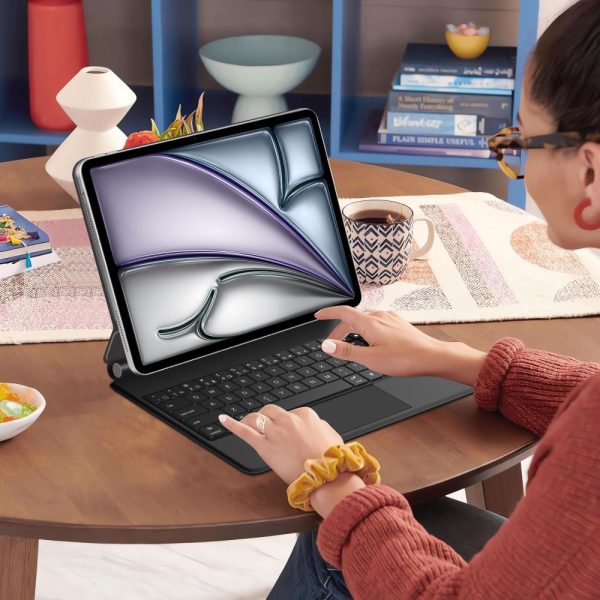 Vāciņš ar tastatūru iPad Pro 12.9'' 2020 / 2021 / 2022 / iPad Air 13'' 2024 / 2025 Smartcase Magnetic - melns