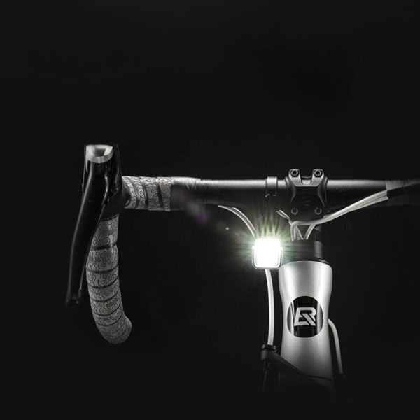 1000 lm priekšējais velosipēda lukturis ar USB-C - USB-A kabeli - melns