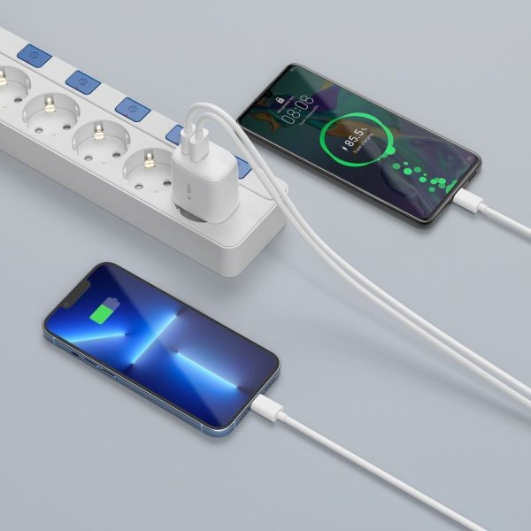 USB-C PD 20W / USB-A QC 3.0 sienas lādētājs ar USB-C / iPhone Lightning kabeli - balts