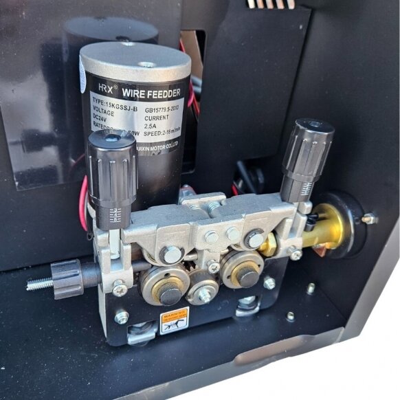 Pusautomātiskais Kentauras XTRAMIG-215SYN 200A 220V 15 KG spole