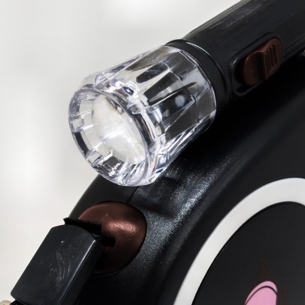 Automātiska izvelkama pavada suņiem un kaķiem ar slēdzeni un LED lukturīti līdz 15 kg, 5 m - melna