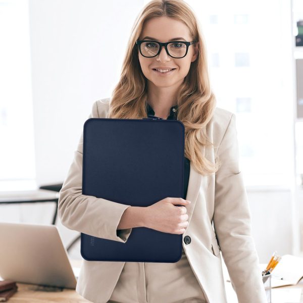 1029416-9-pokrowiec-etui-na-laptopa-15-16-neopren-granatowy-tech-protect-hurtownia-dropshipping.jpg Klēpjdatora maciņš 15-16'' Neoprēns - tumši zils