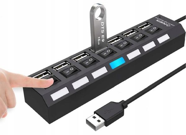 USB-A centrmezgla sadalītājs ar apgaismotiem slēdžiem, 7 porti
