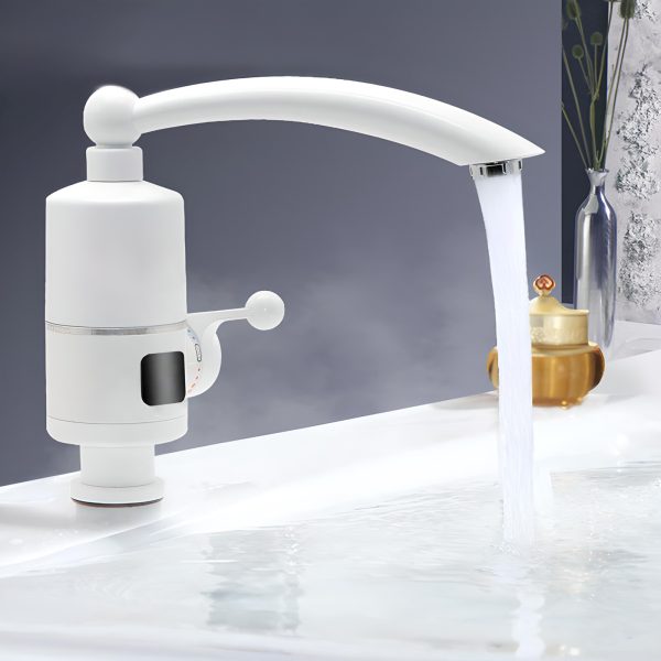 3000 W LED momentānais elektriskais ūdens sildītājs