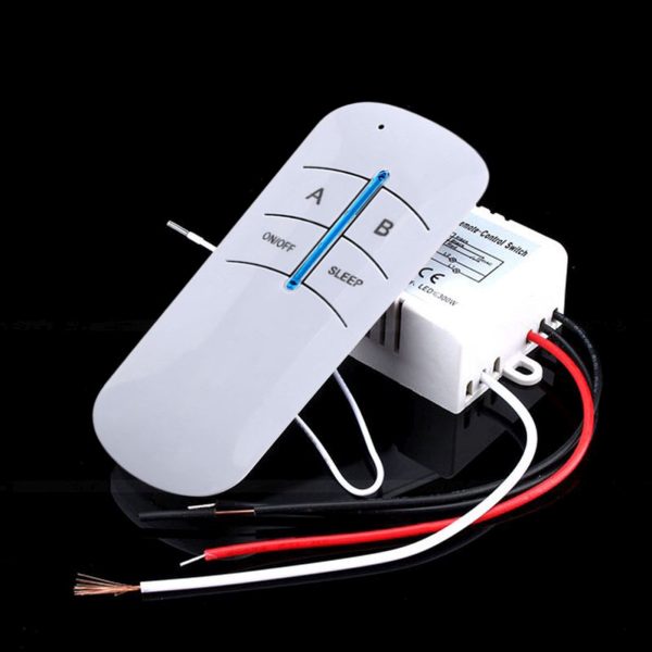 Bezvadu gaismas slēdzis ar tālvadības pulti 20 m