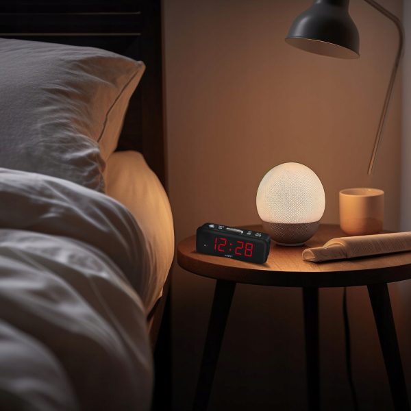 Elektroniskais modinātājpulkstenis ar LED modinātāju