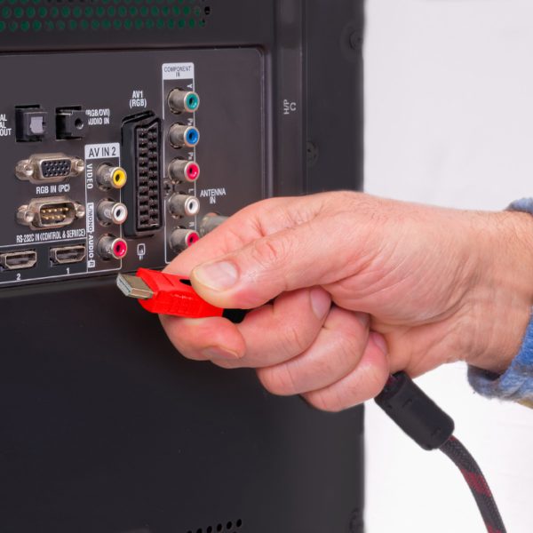 HDMI kabelis FullHD 4K 3D 2,7 m - melns un sarkans