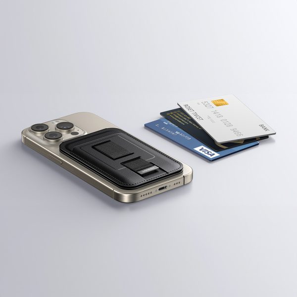 1027165-10-portfel-na-karty-magnetic-wallet-magsafe-z-podstaw-ugreen-hurtownia-dropshipping.jpg Magnētiskā maka MagSafe ar statīvu un gredzenu uz pirksta - melna