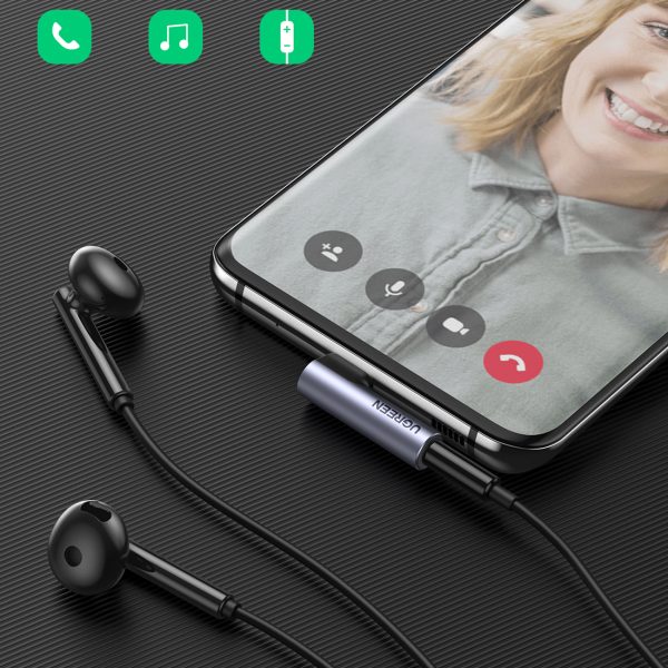 USB-C (vīriešu) - 3,5 mm miniligzda (sieviešu) leņķiskais audio adapteris - pelēks