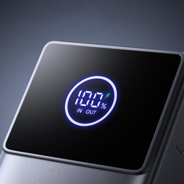 Powerbank 10000mAh 22.5W ar ievelkamu USB-C kabeli - melns