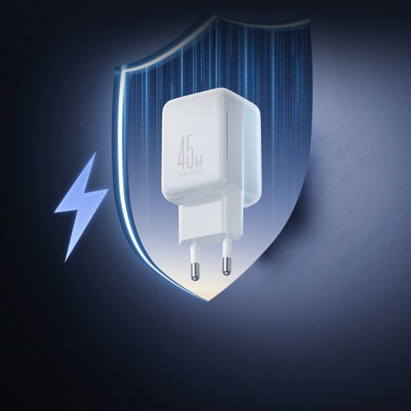 GaN sienas lādētājs ar kabeļu organizētāju 45W - balts