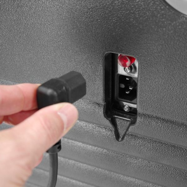 Izolēts ēdināšanas konteiners ar apsildi GN 1/1 konteineriem 200 W