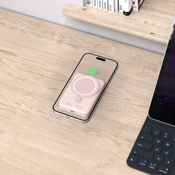 PB11 10000mAh 15W MagSafe magnētiskais Power Bank ar USB-C kabeli - rozā
