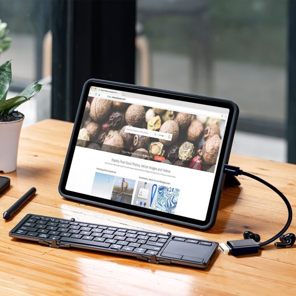 1031132-7-adapter-przejsciowka-usb-c-usb-a-otg-wozinsky-hurtownia-dropshipping-1.jpg USB-C (vīriešu) - USB-A (sieviešu) OTG adapteris - melns