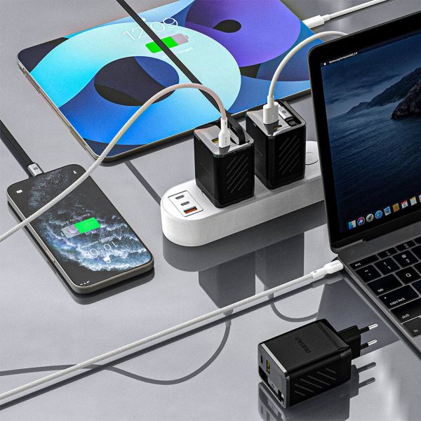USB-A USB-C GaN 67W sienas lādētājs ar ievelkamu USB-C PD QC kabeli - melns