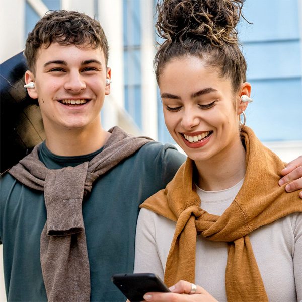 Bass 15 Clip OWS bezvadu austiņas ar atvērtu aizdari un USB-C kabeli - baltas