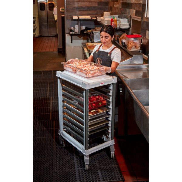 Sadales mehānisma plaukti 9x GN 1/1 konteineru transportēšanas ratiņiem