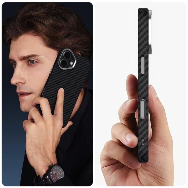 iPhone 17 MagSafe Ion Carbon vāciņš — melns-sudrabains