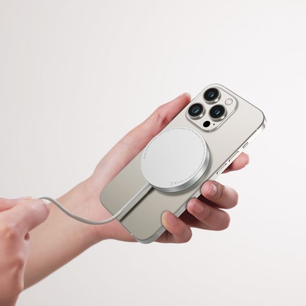 1031915-5-ladowarka-indukcyjna-z-kablem-usb-c-magsafe-tech-protect-hurtownia-dropshipping.jpg MagSafe bezvadu lādētājs ar USB-C kabeli - sudrabs