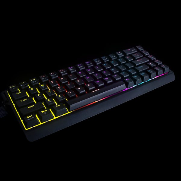 USB-A RGB fona apgaismojuma mehāniskā spēļu tastatūra - melna