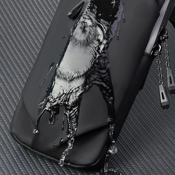 Aproces maciņš skriešanas tālrunim - melns