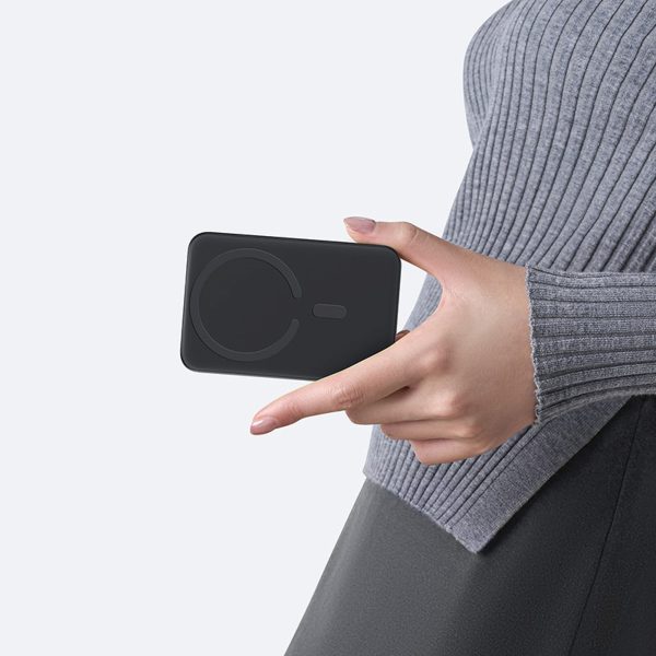 EnerFill FM11 Ultra-Mini MagSafe Power Bank 10000mAh 22.5W ar USB-C kabeli - melns