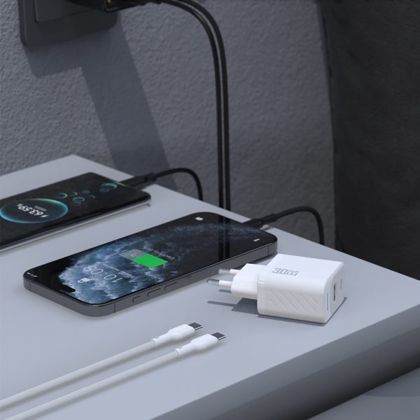 USB-A USB-C sienas lādētājs ar USB-C GaN PD 30W kabeli - balts