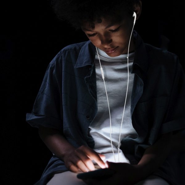 Vadu austiņas ar iPhone Lightning savienotāju 1,2 m - baltas