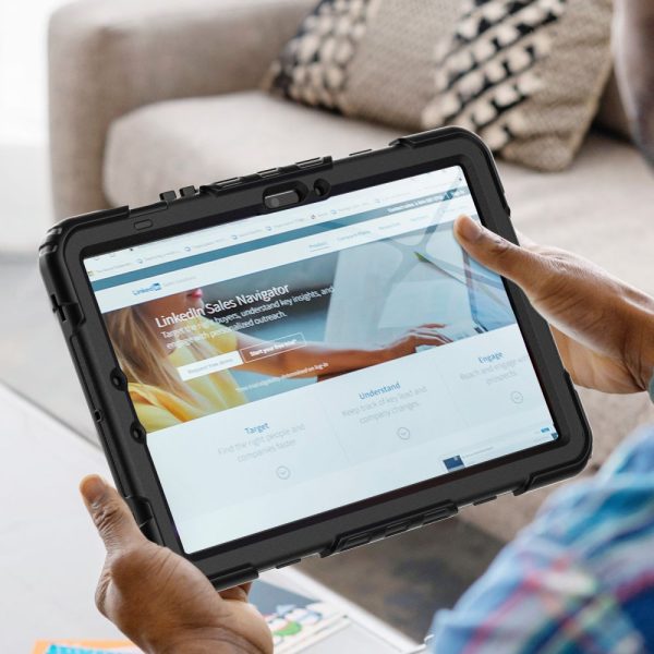 1032518-4-etui-z-podstawka-uchwytem-smycza-tab-s9-tech-protect-hurtownia-dropshipping.jpg Vāciņš ar statīvu un aukliņu Samsung Galaxy Tab S9 FE 10.9'' X510 / X516B Solid360 - melns