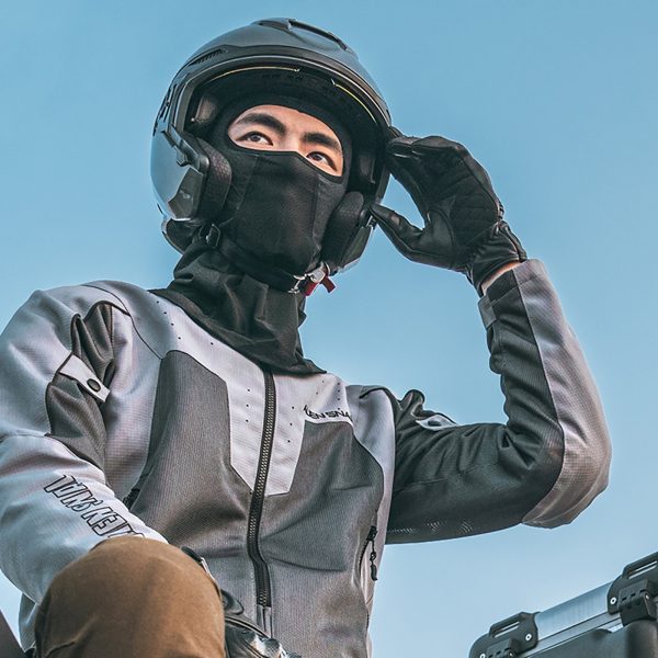 Balaklava sejai, motociklam, velosipēdam, ziemai, izolēta - melna