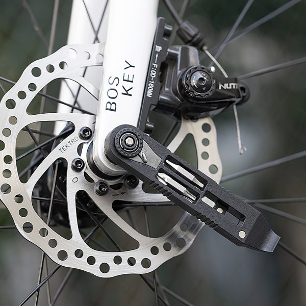 1032630-10-zestaw-kluczy-narzedzi-serwisowych-14w1-wozinsky-hurtownia-dropshipping.jpg 14 vienā velosipēdu apkopes instrumentu komplekts, daudzfunkcionāls instruments, sešstūra atslēgas, riepu montāžas sviras