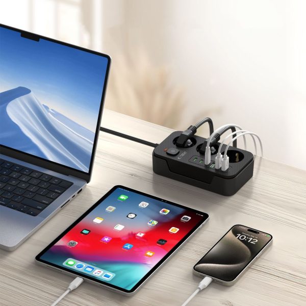 Strāvas pagarinātājs 3 rozetes 240V USB-A USB-C 2m - melns