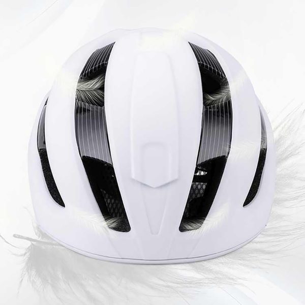 1033235-6-kask-rowerowy-mtb-z-odpinanym-daszkiem-czarno-bial-wozinsky-hurtownia-dropshipping.jpg MTB velosipēda ķivere ar noņemamu vizieri, viegla, 57-62 cm - melna un balta