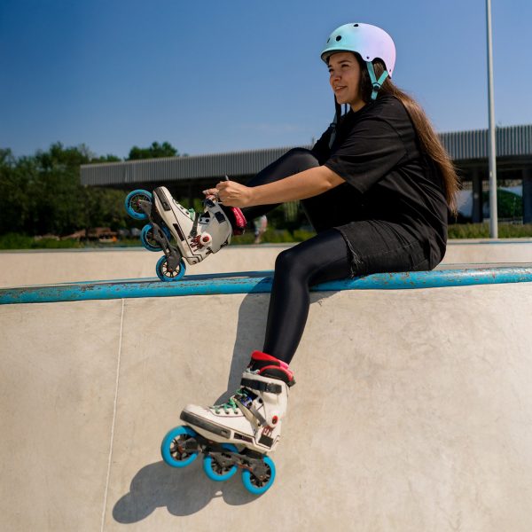 BMX velosipēda ķivere skrejriteņiem 48-52 cm - rozā gradients