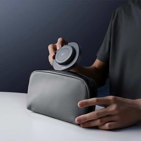 Salokāms 15 W induktīvais lādētājs ar 20 W sienas lādētāju un USB-C kabeli - melns