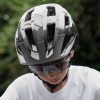 1033483-4-kask-rowerowy-mlodziezowy-odpinany-daszek-szary-rockbros-hurtownia-dropshipping.jpg LK-67 bērnu velosipēda ķivere ar noņemamu vizieri 54–58 cm - pelēka