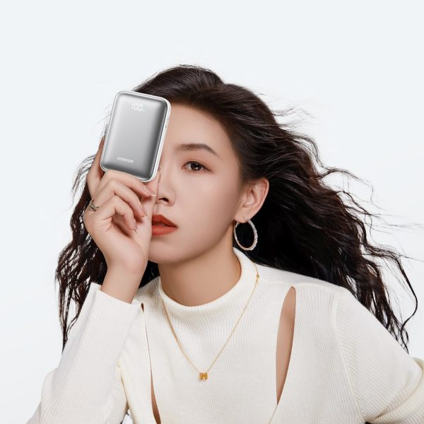 Powerbank 20000mAh 22.5W USB-C ar dubultu kabeli - balts